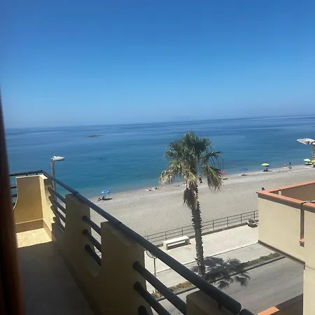 La Finestra Di Anna Sul Mare Apartamento Capo dʼOrlando